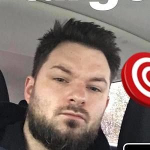 Meet your Posher, Robbie